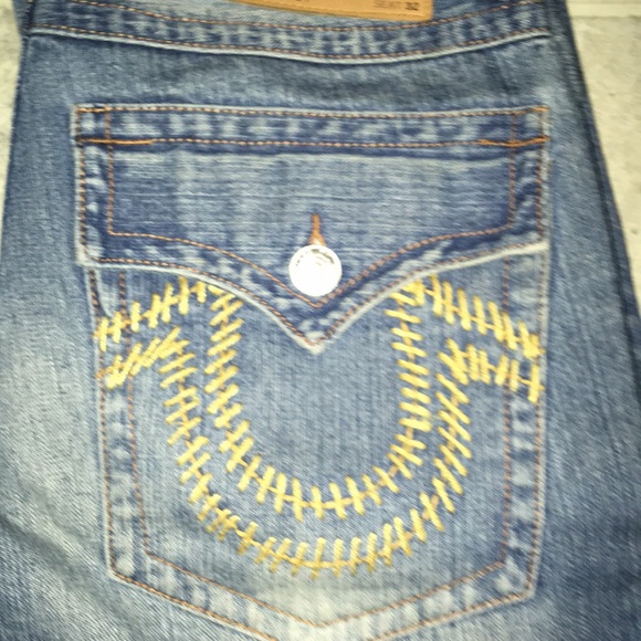 Jeans - Picture 1 of 1